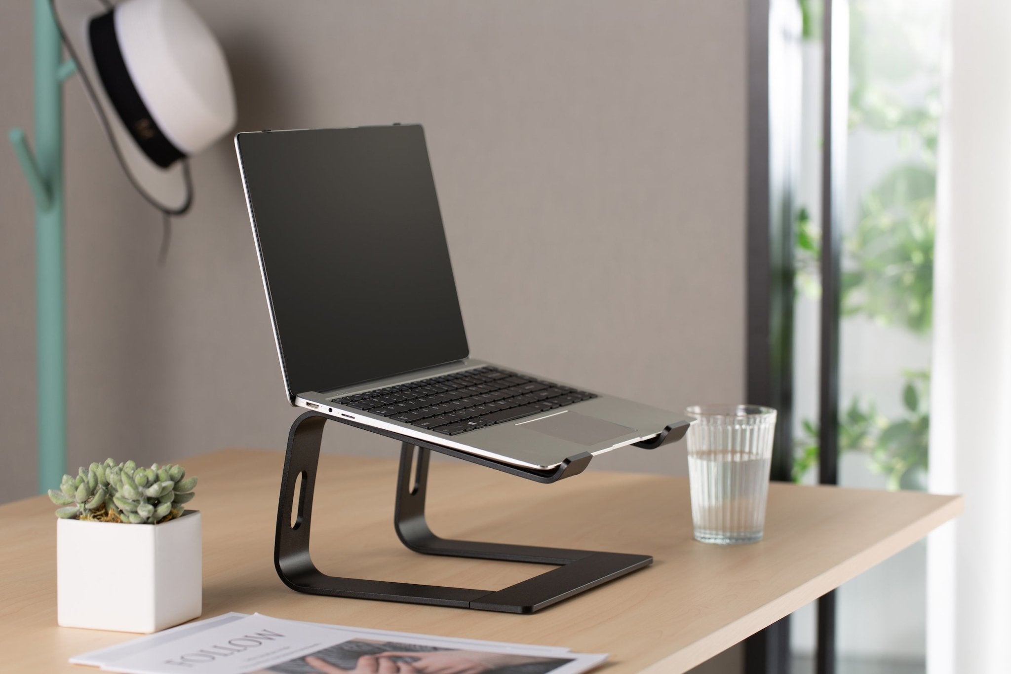 Organisers and Risers | IVONO