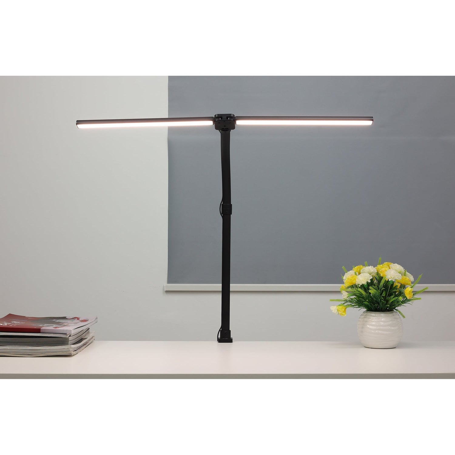 Desk Lamp LED Wide MAX - IVONO
