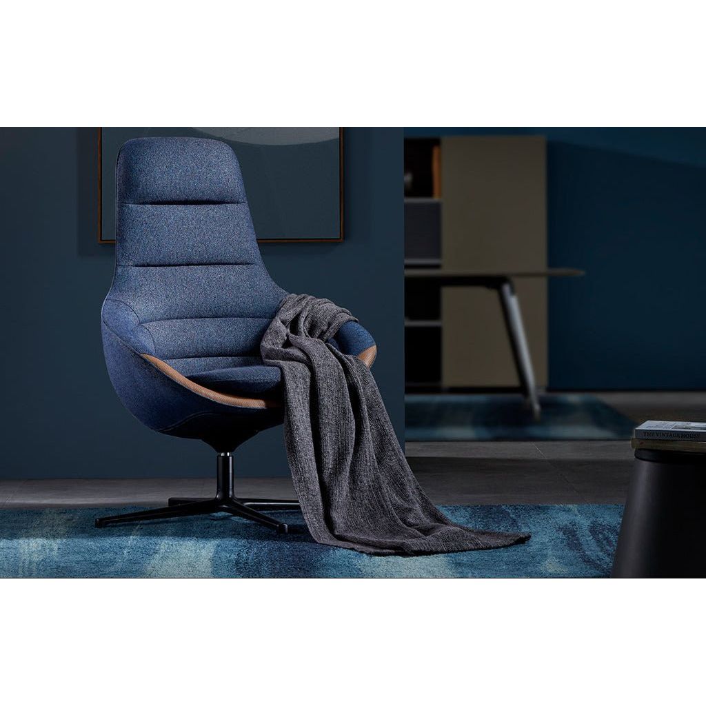 Halo | Lounge Chair - IVONO