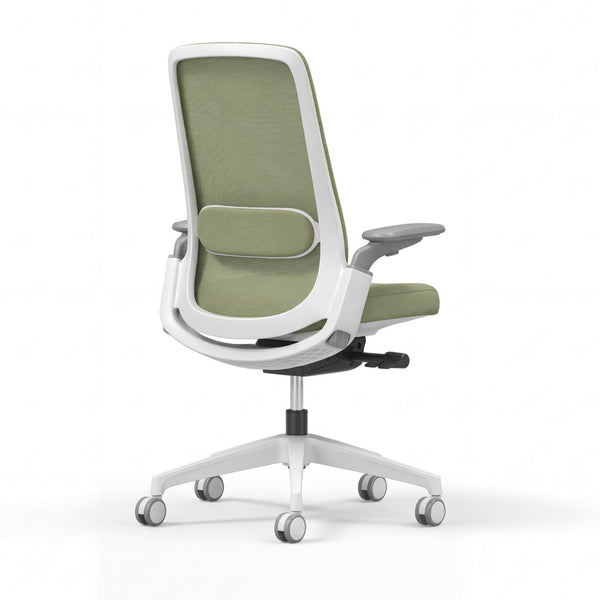 IVONO Pace ergonomic office chair